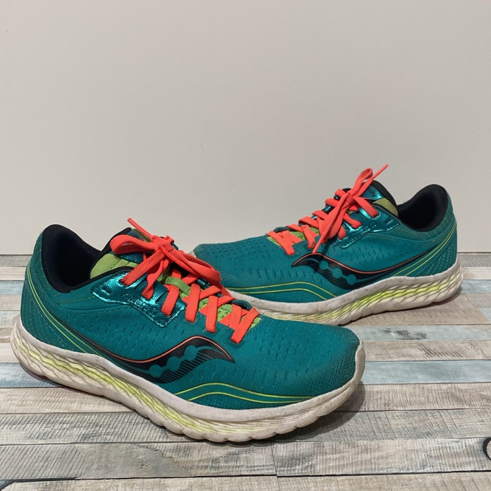 Saucony Kinvara 11 Running Shoes